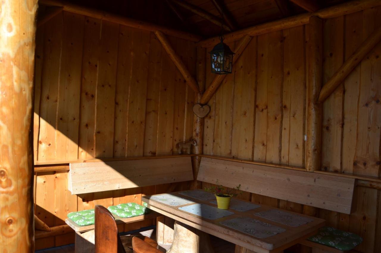 Skipension Jasna Pavčina Lehota Exterior foto
